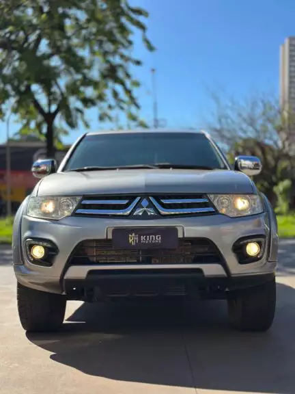 Mitsubishi L200 Triton HPE 3.2 CD TB Int.Diesel Aut  2017