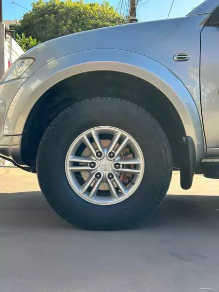 Mitsubishi L200 Triton HPE 3.2 CD TB Int.Diesel Aut  2017